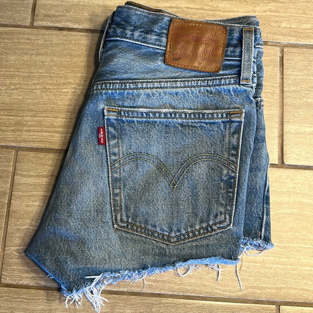 Genuine Levi’s Blue Jean Cut Off Shorts Size 2